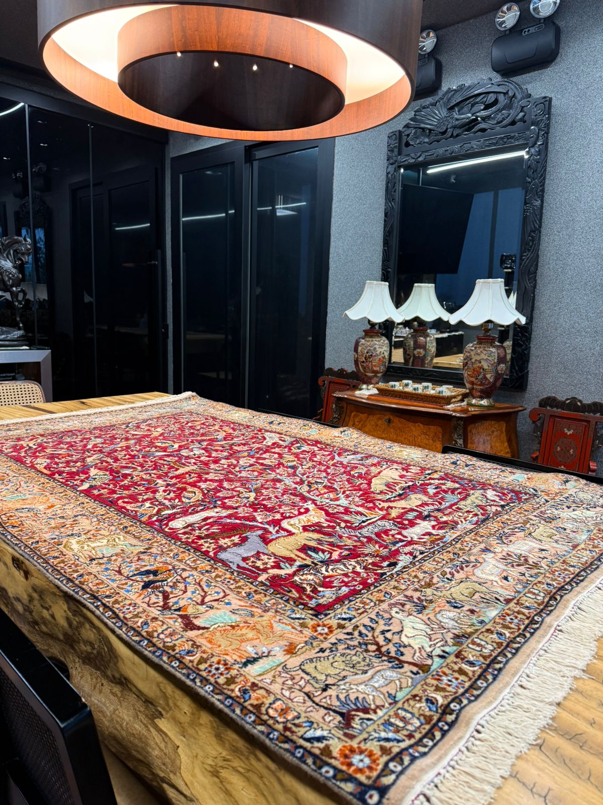 Tapete Persa Ghom Figurativo – Jardim Encantado da Pérsia