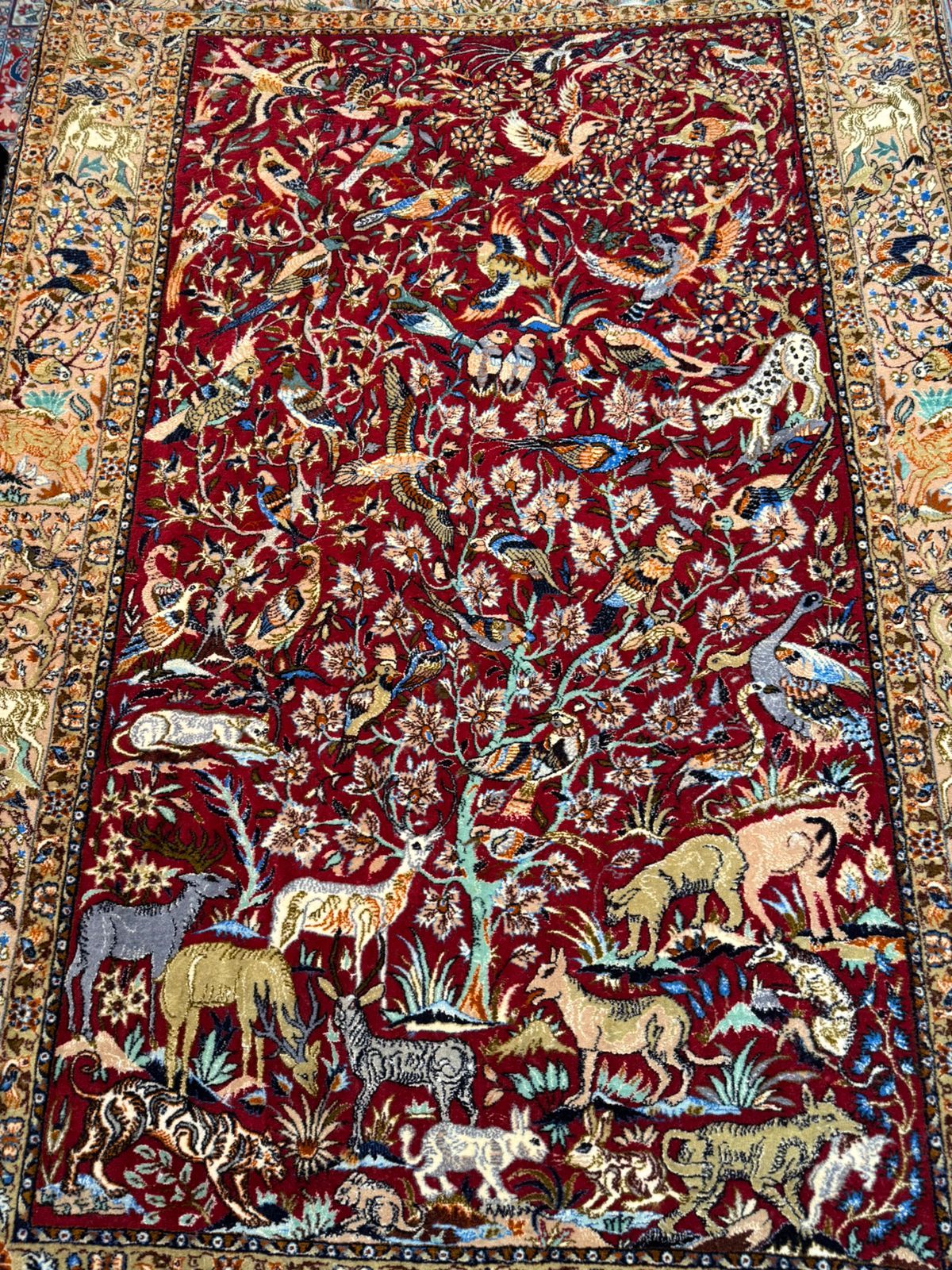 Tapete Persa Ghom Figurativo – Jardim Encantado da Pérsia