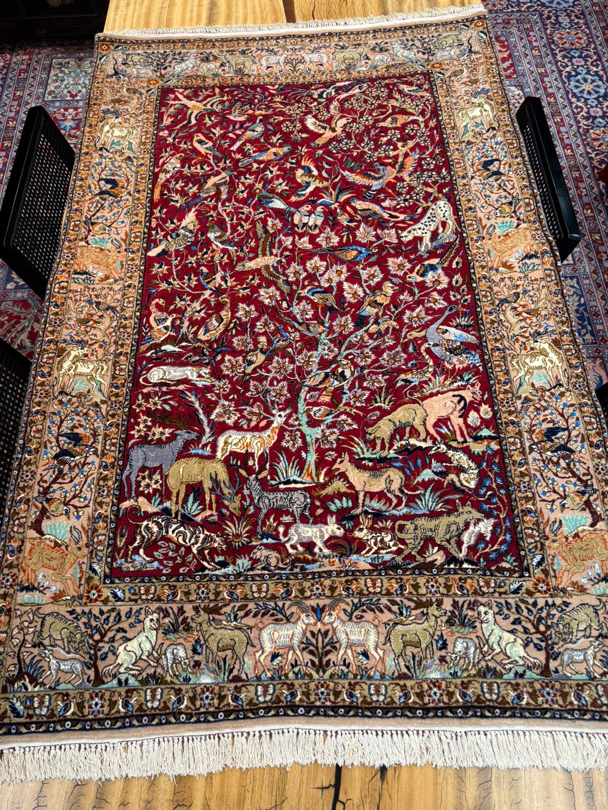 Tapete Persa Ghom Figurativo – Jardim Encantado da Pérsia