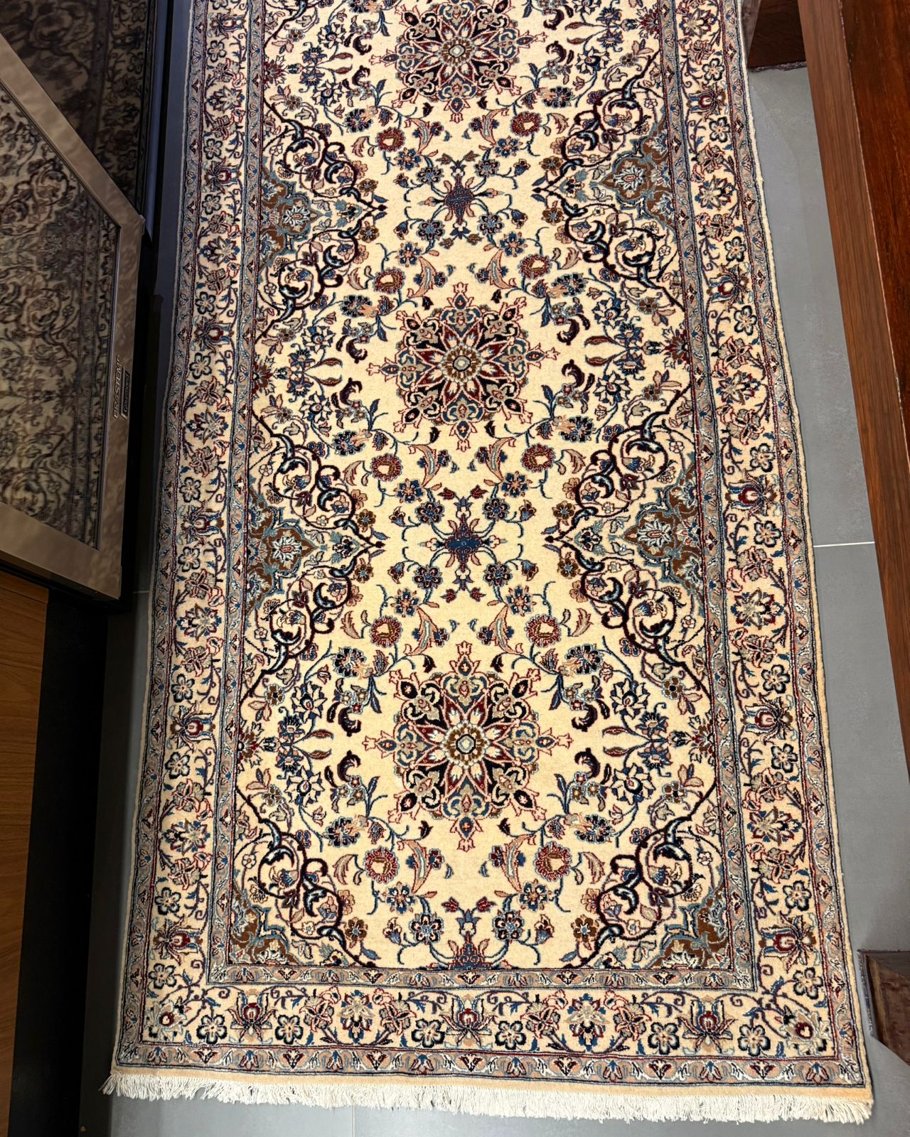 Passadeira Persa Nain Extra Fine 358x75cm
