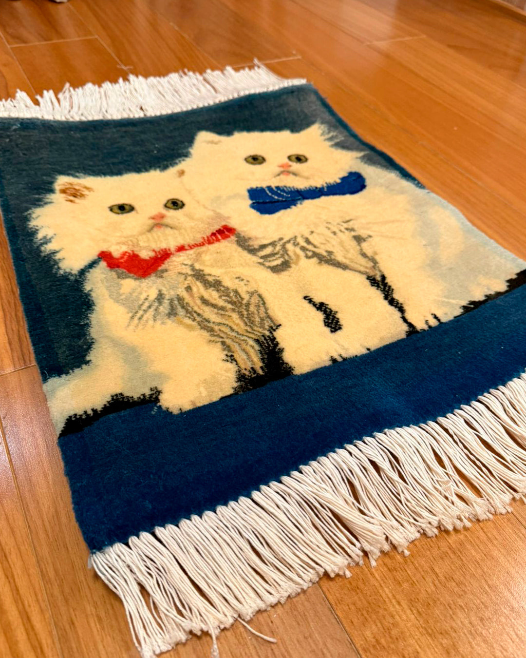 Tapete Persa Tabriz Figurativo – Gatos Persas (Peça Raríssima) 49x39cm
