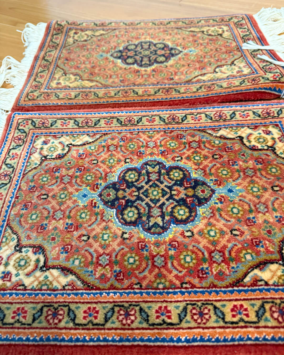 Mini Par de Tapetes Tabriz