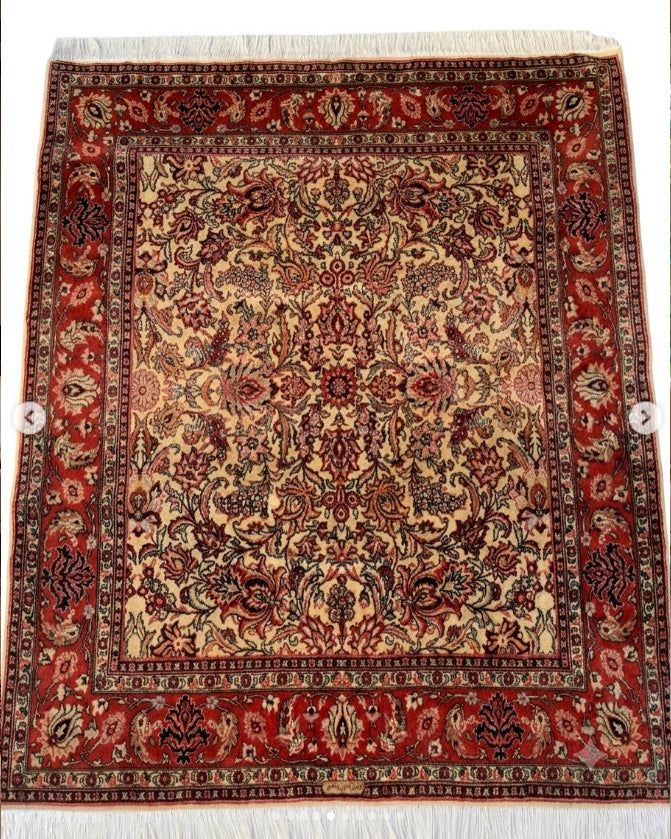 A Elegância de um Tabriz - 2,26 × 2,26 m