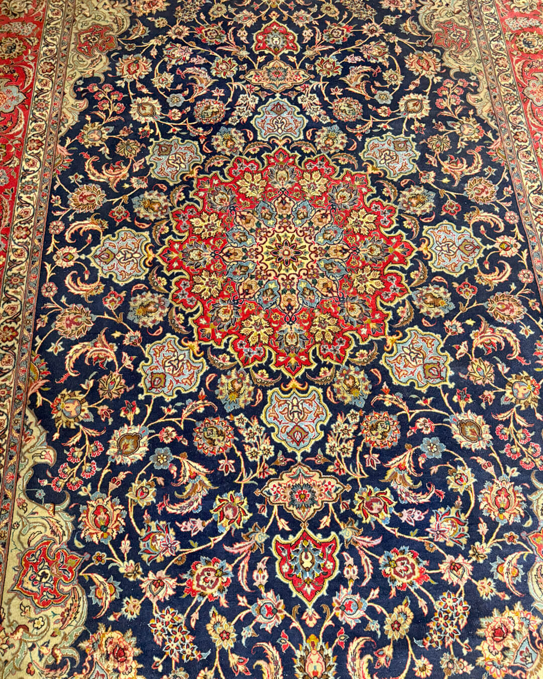 Tapete Persa Isfahan (Assinado) 306x204cm  (VENDIDO)