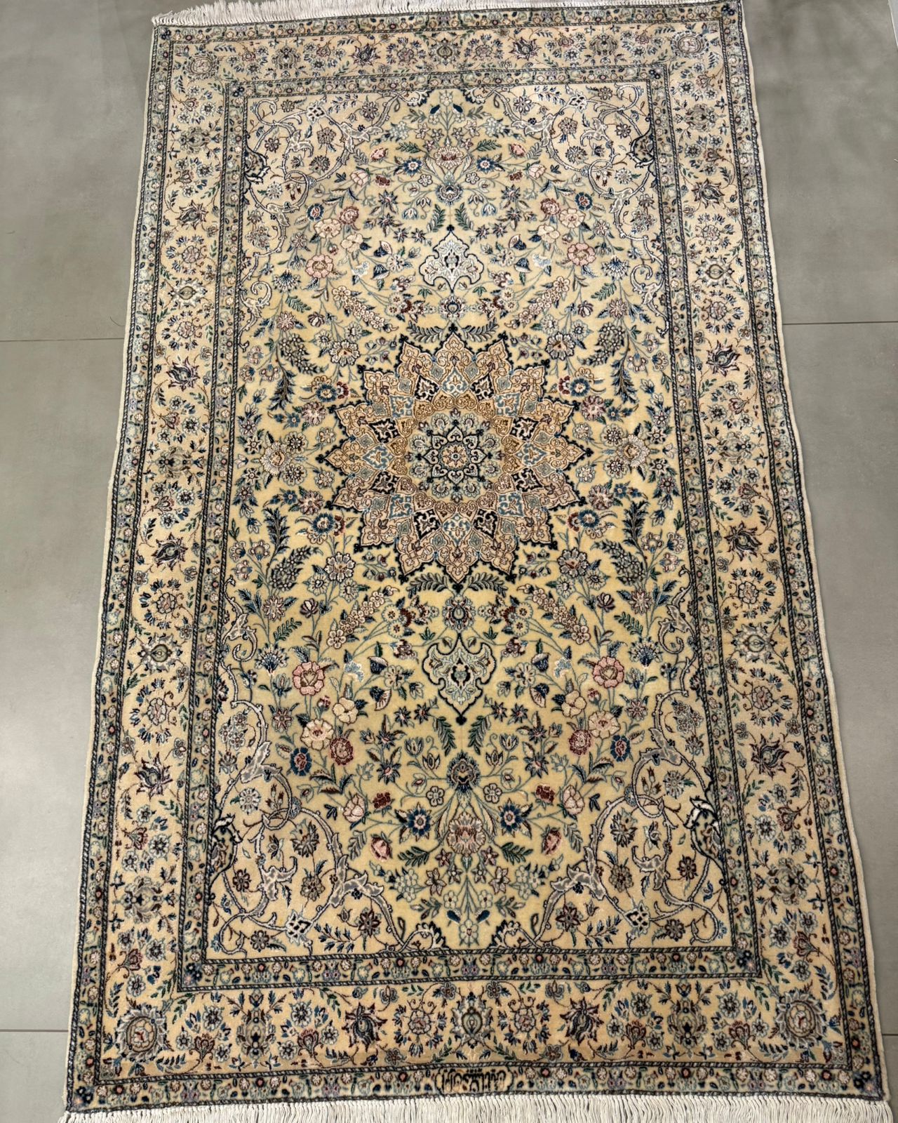 Tapete Persa Nain Habibian (Assinado) 2.08 x 1.26