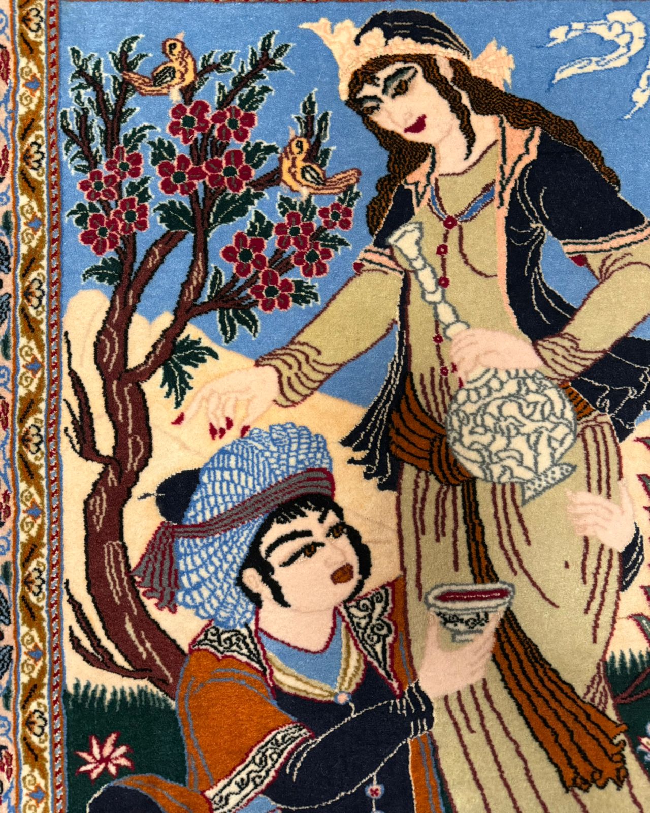 Tapete Persa Isfahan – Cena Figurativa com Poética Persa