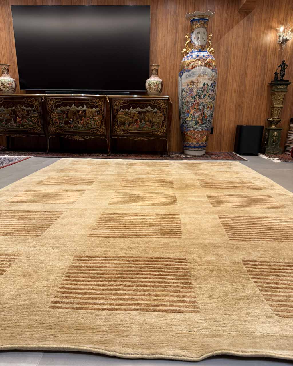 Tapete Nepal (Design Geométrico em Relevo) - 3,39 × 2,48 m