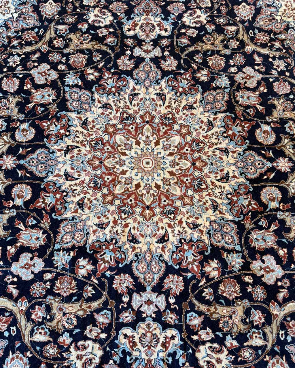 Tapete Persa Isfahan Assinado -  3,50 × 2,48 m