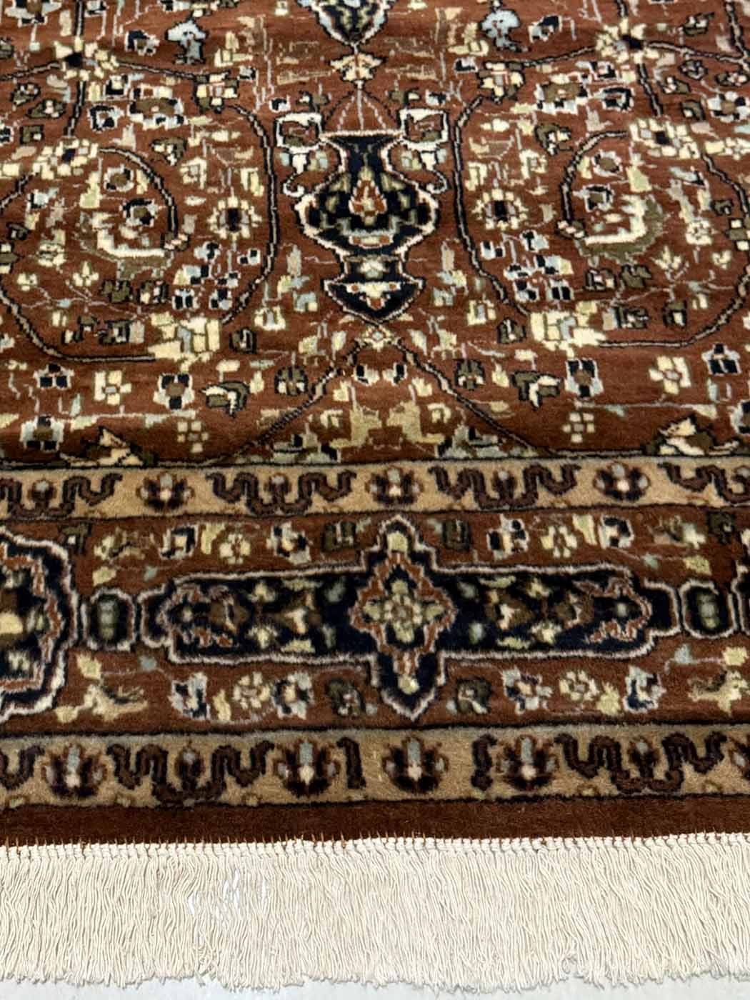 Tapete Tabriz - Medalhão Clássico Persa - 1,93×1,26m