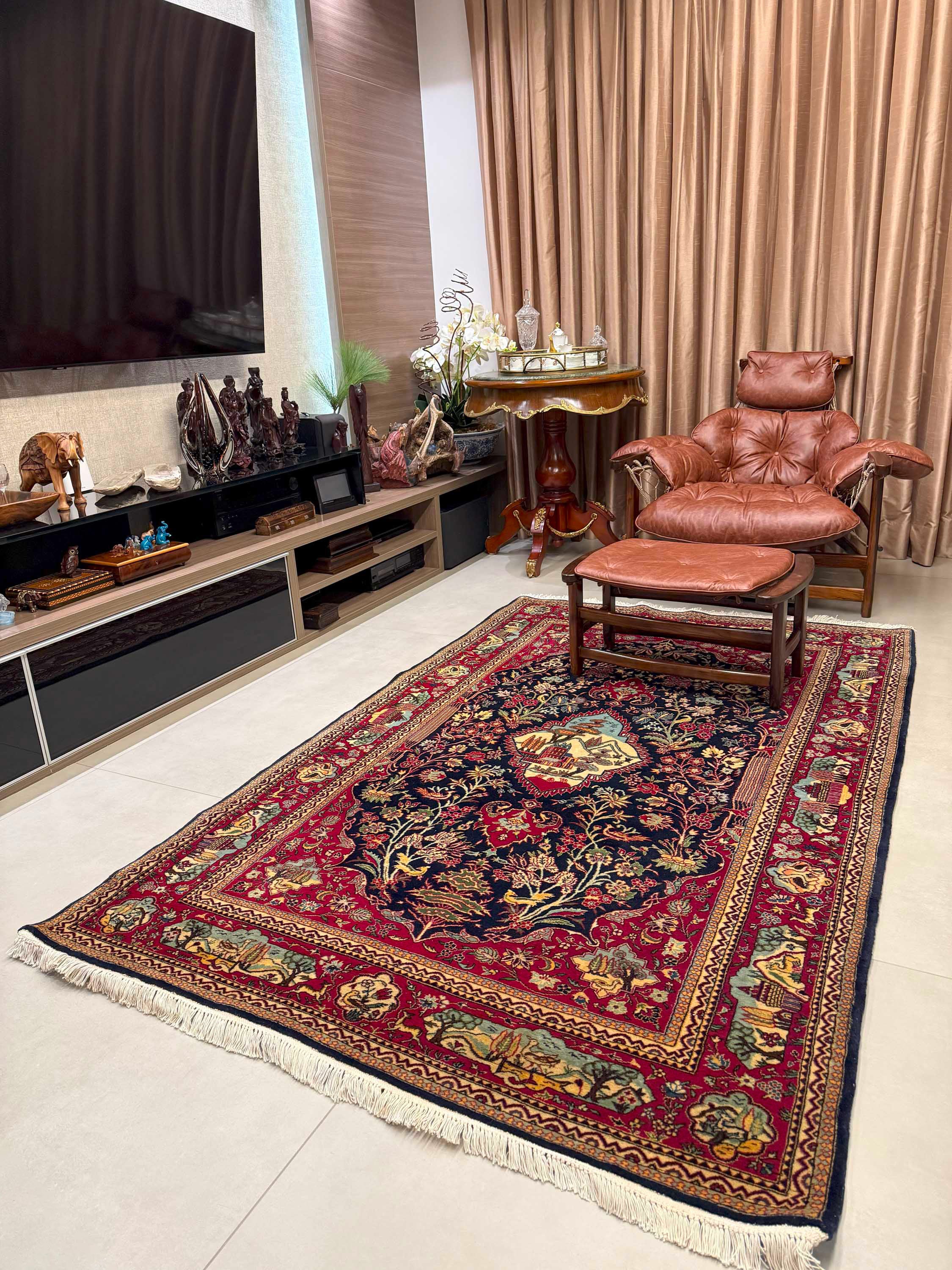 Tapete Persa Tabriz Raro com Figuras 228x140cm
