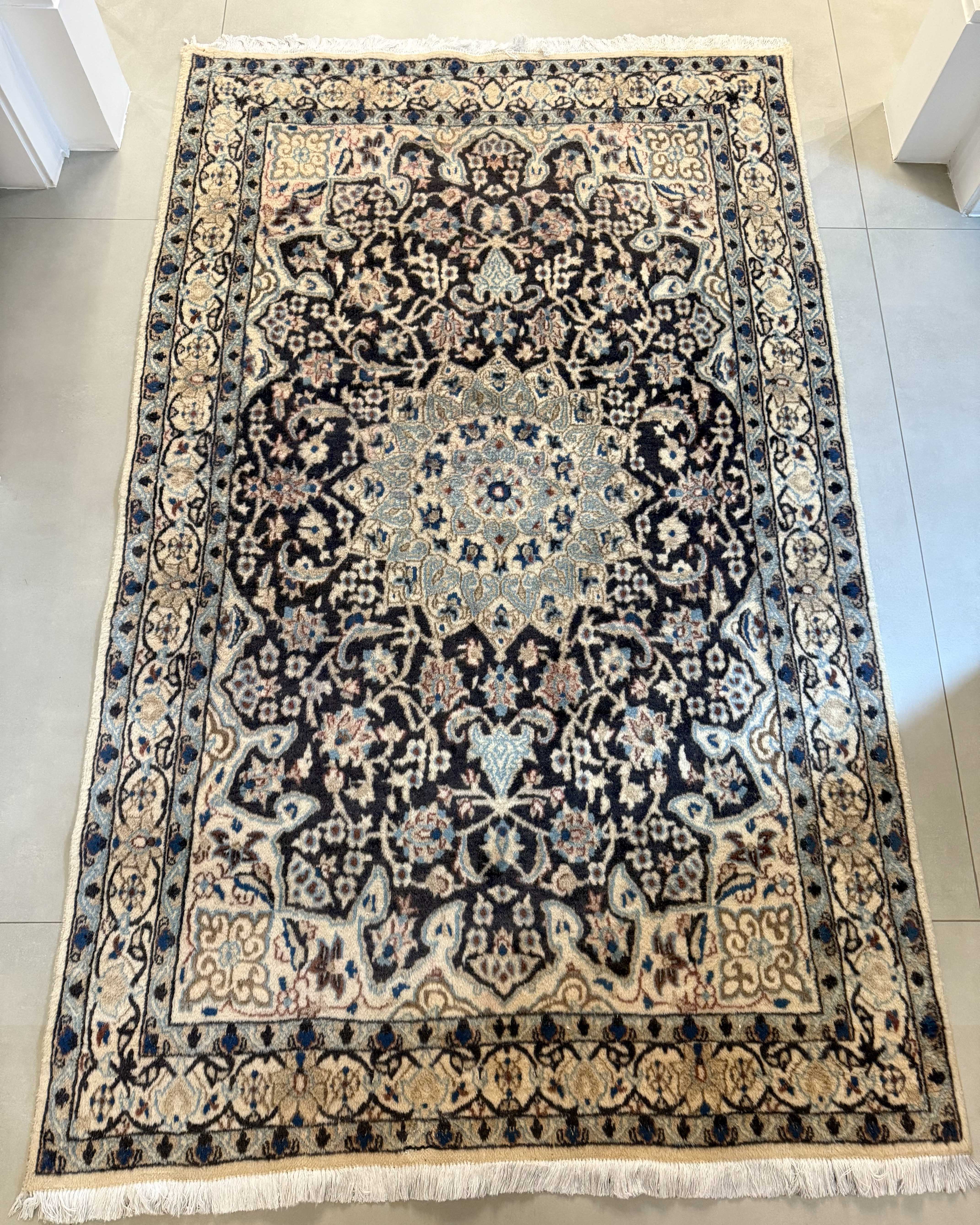 Tapete Persa Nain 140x119cm