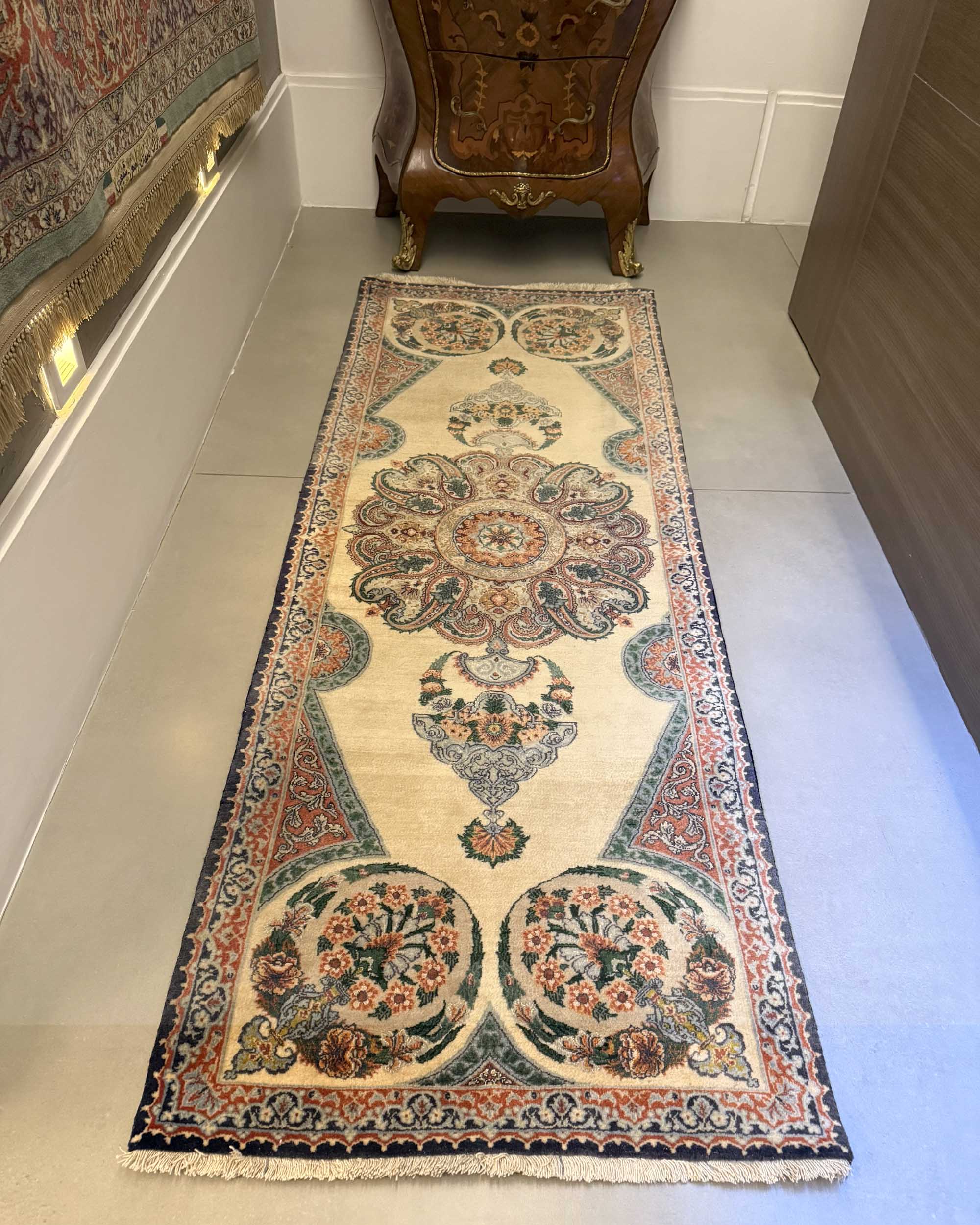 Tapete Persa Tabriz (Lã e Seda) 171x60cm