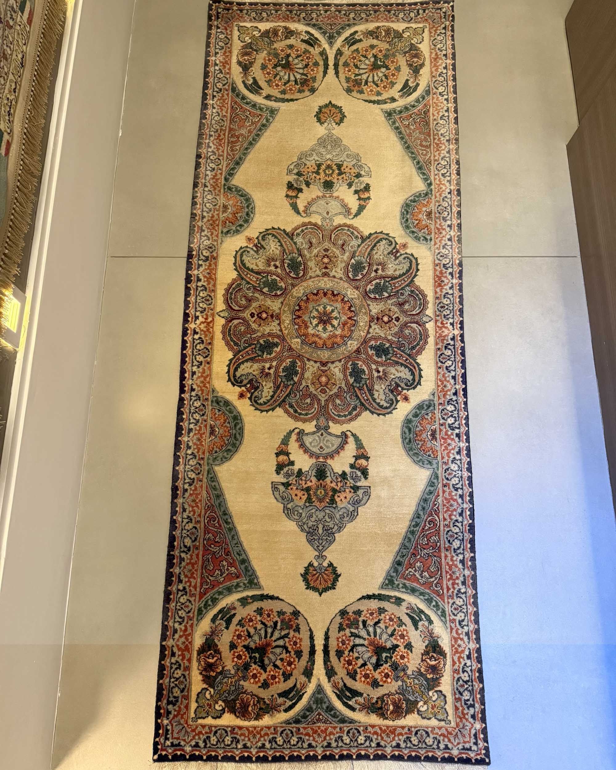 Tapete Persa Tabriz (Lã e Seda) 171x60cm
