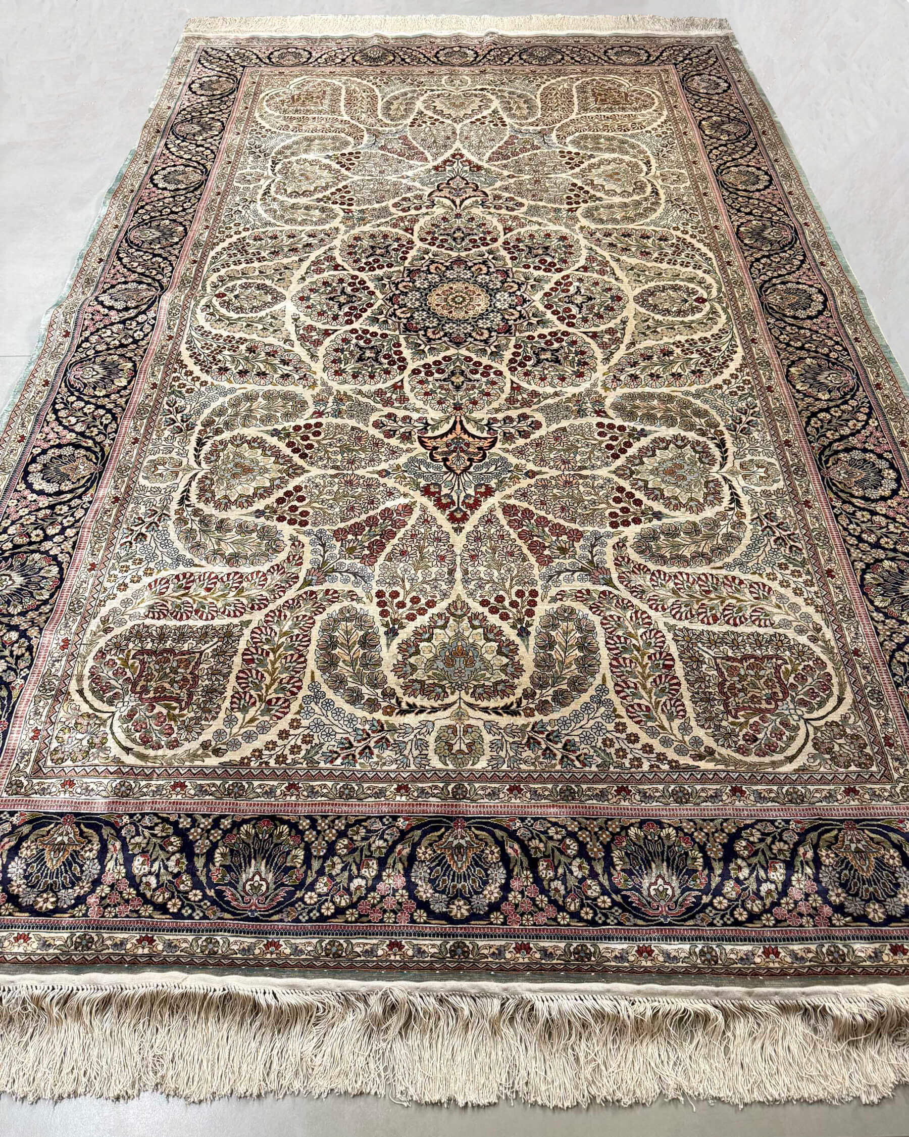 Tapete Hereke de Seda 244x153cm