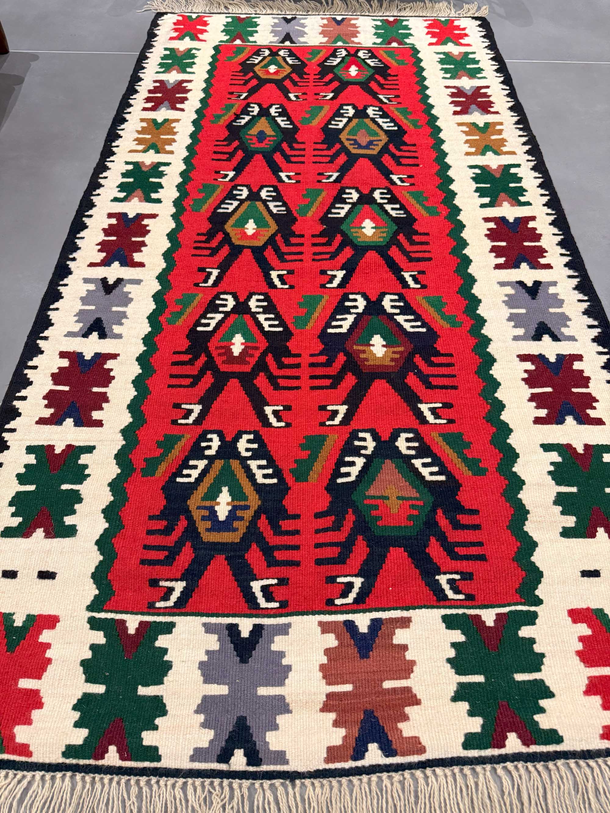 Tapete Persa Kilim (Geometria Tribal) 200x103cm