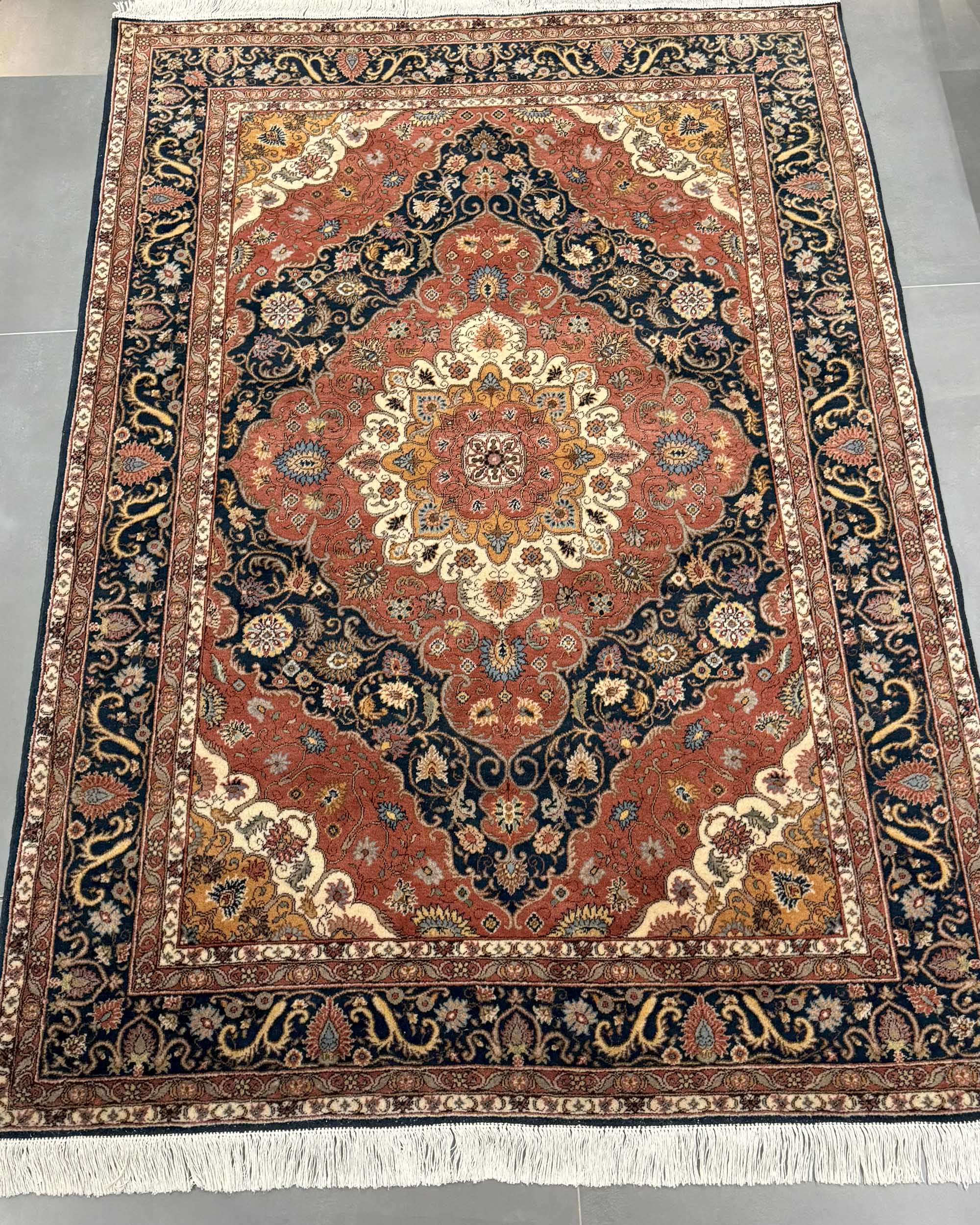 Tapete Tabriz Romênia 240x173cm