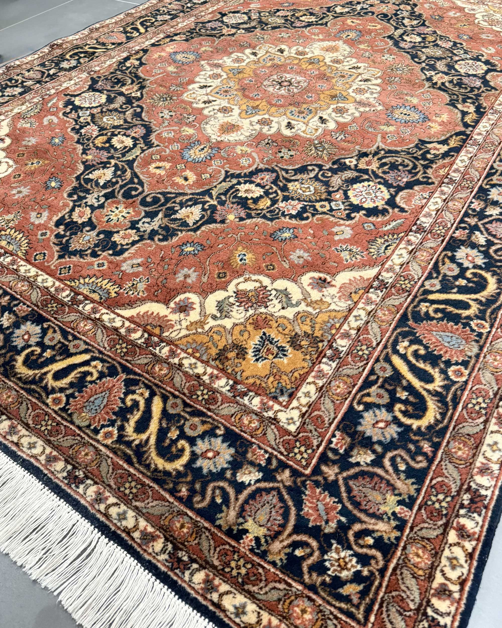 Tapete Tabriz Romênia 240x173cm