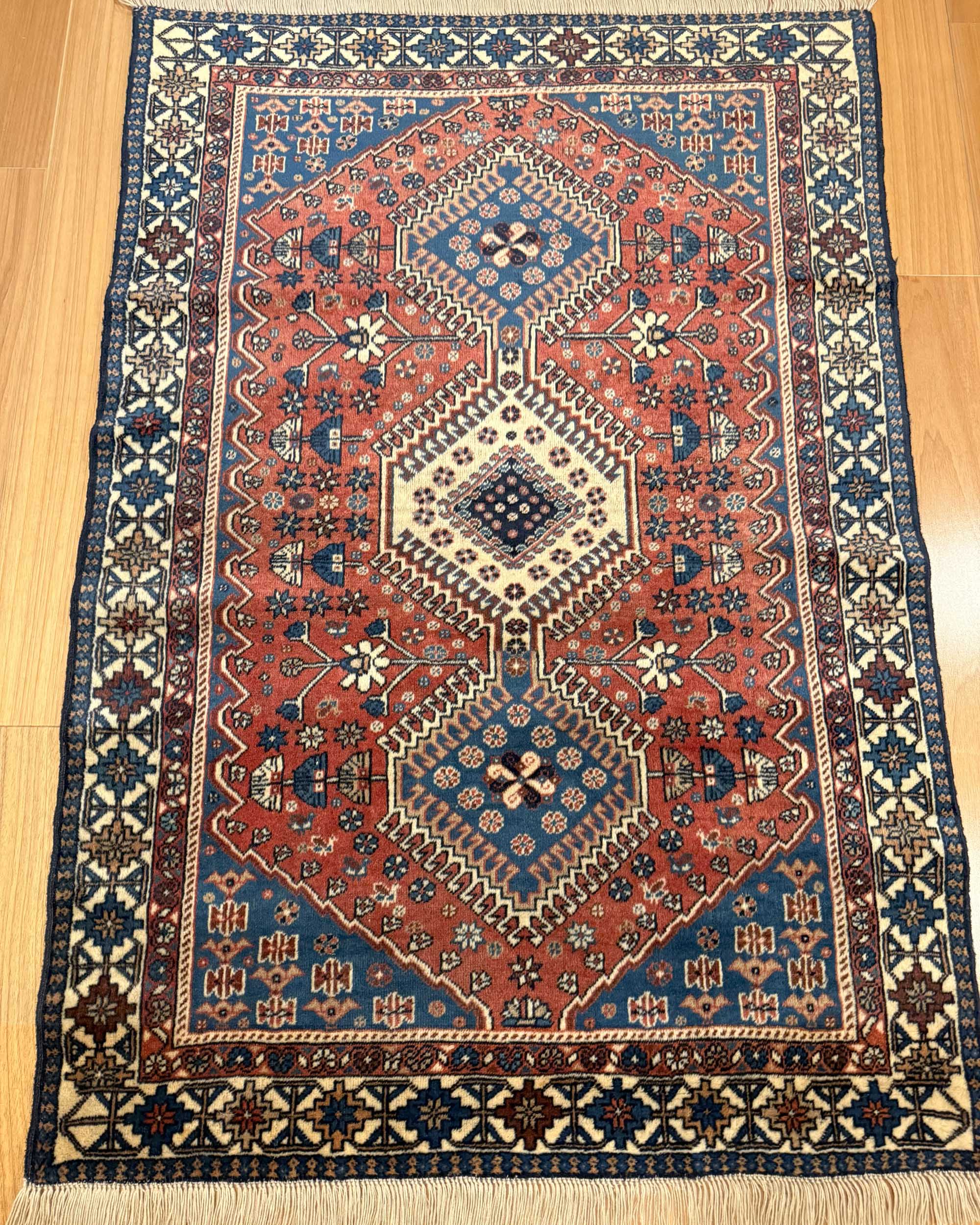 Tapete Persa Yalameh (Geometria Tribal) 151x100cm