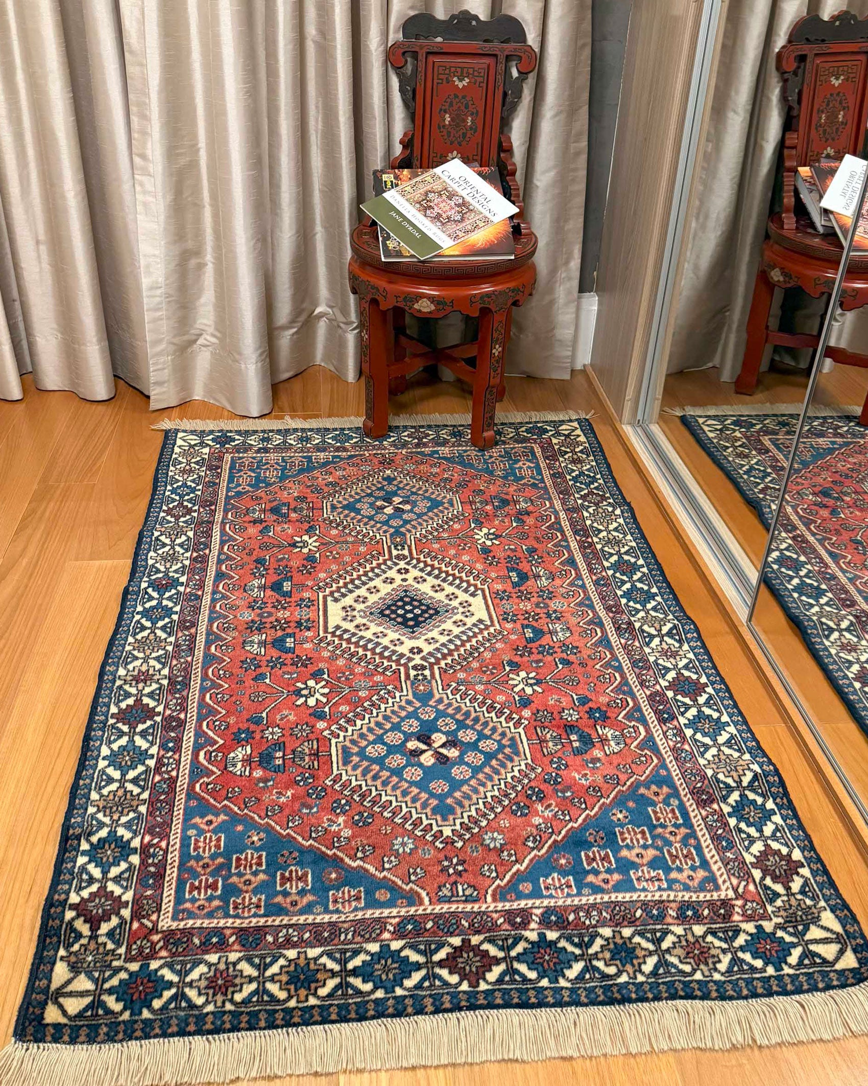 Tapete Persa Yalameh (Geometria Tribal) 151x100cm