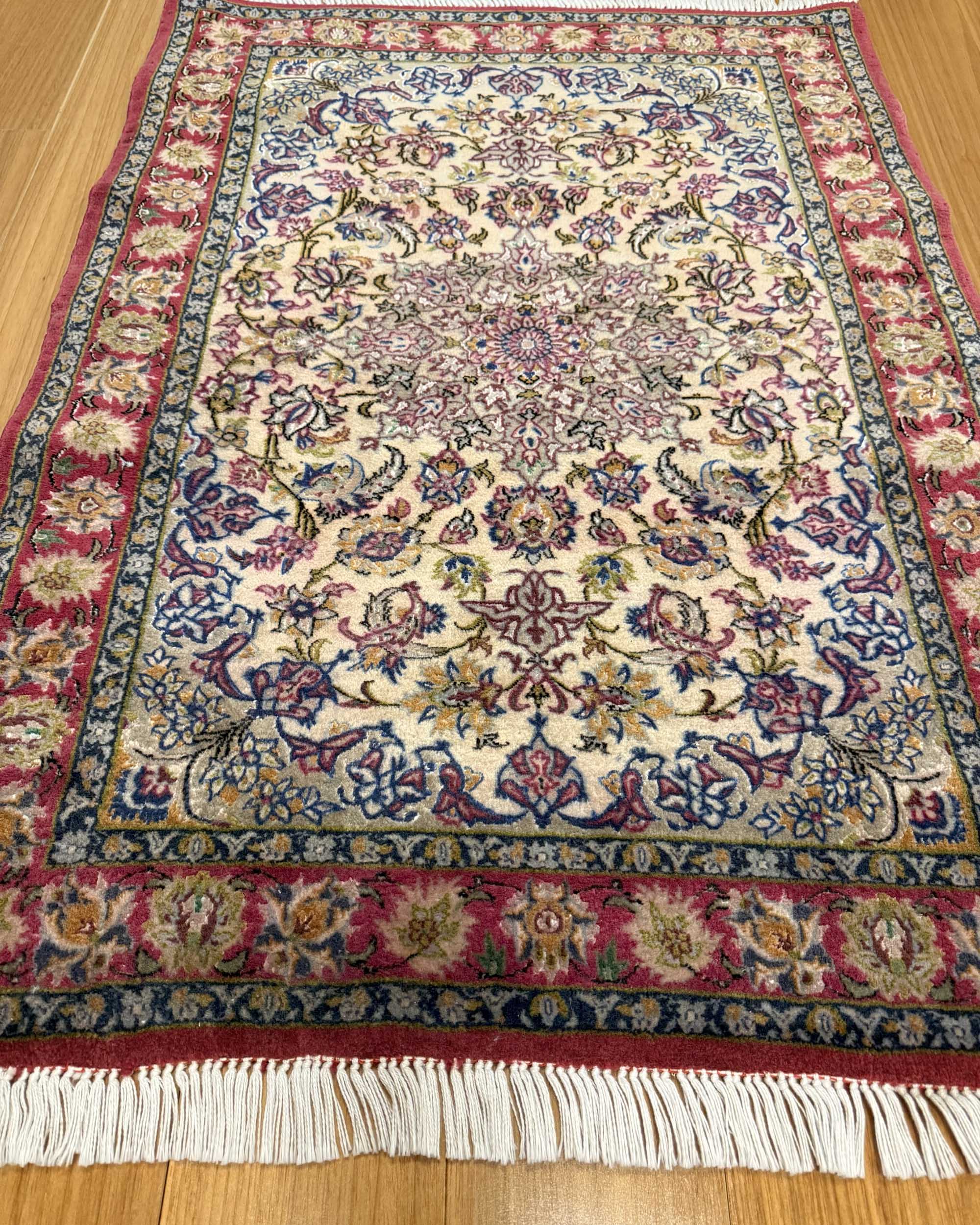 Tapete Persa Isfahan 99x72cm  (VENDIDO)