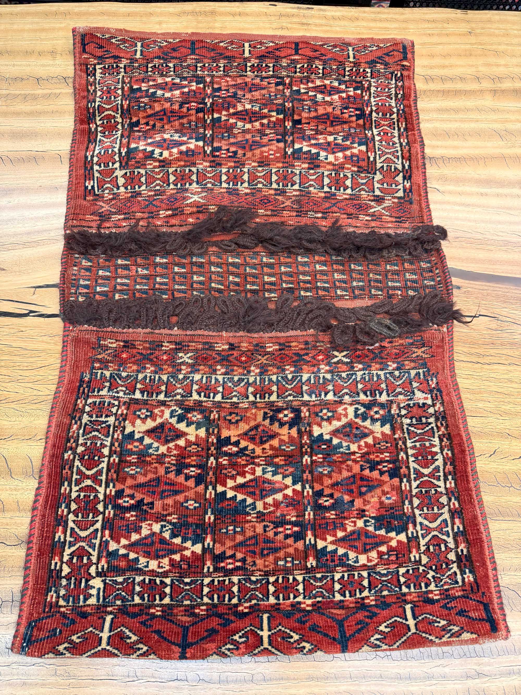 Cela Tribal Bokhara (Raridade Nômade da Ásia Central)