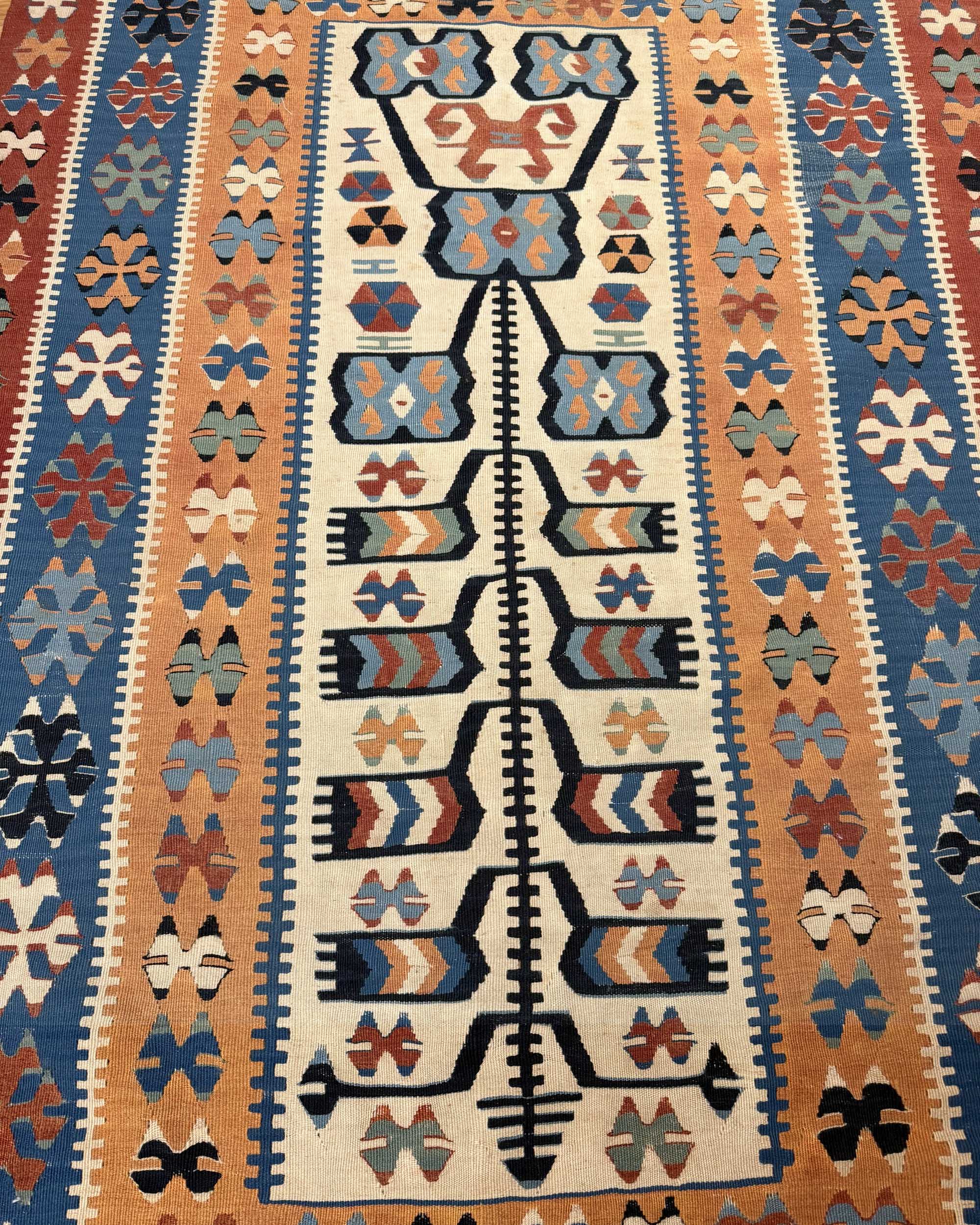 Kilim Karamaniano – Tradição da Anatólia 1,43 x 1,05 m
