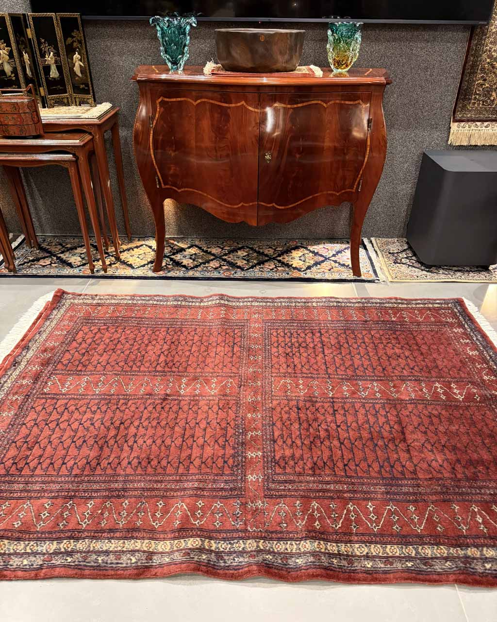 Tapete Karashi (Tradição e Força Oriental) - 1,92 x 1,21 m