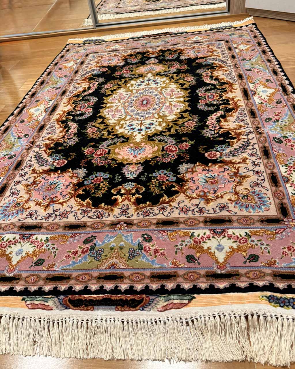 Tapete Persa Tabriz em Seda - 1,54 × 1,04 m