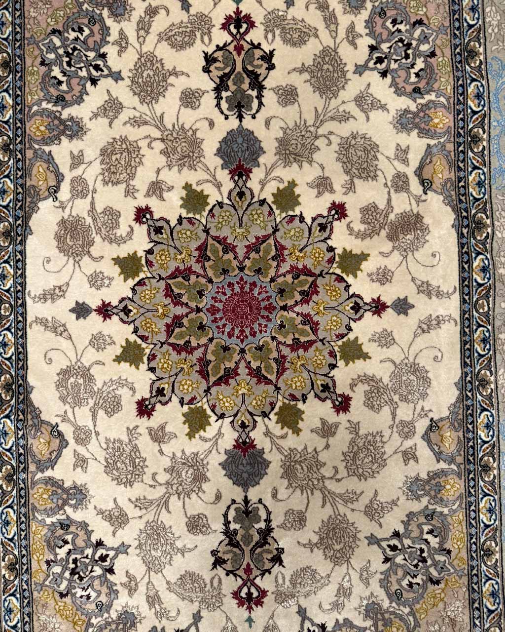 Tapete Persa Isfahan Assinado (Shekrollah Seifian) - 1,12 × 1,81 m