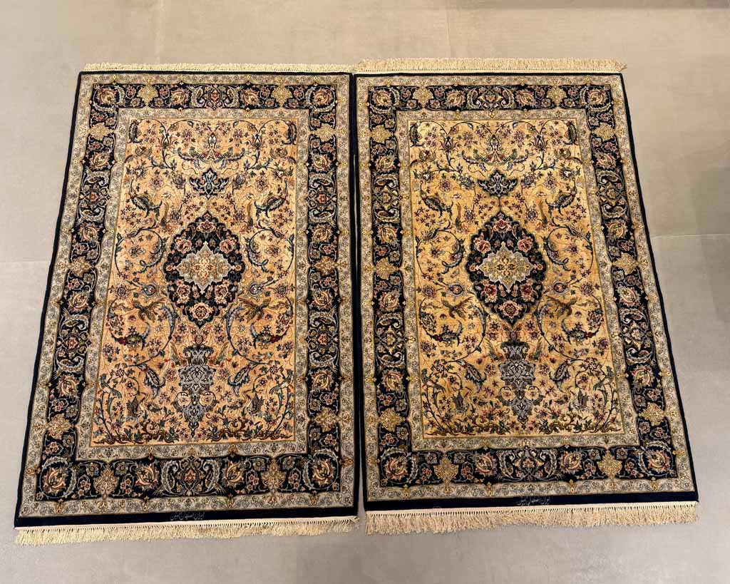 Par de Tapetes Persas Isfahan (Raridade Absoluta de Colecionador)