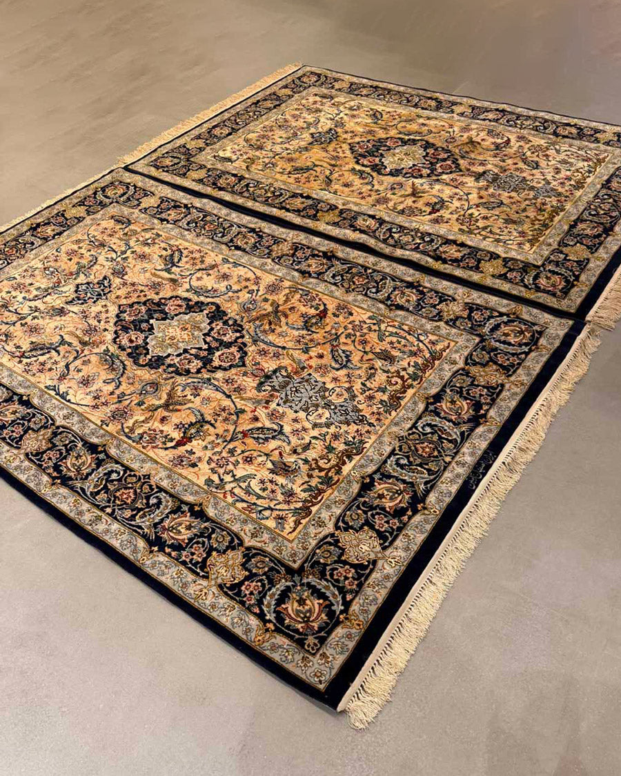 Par de Tapetes Persas Isfahan (Raridade Absoluta de Colecionador)