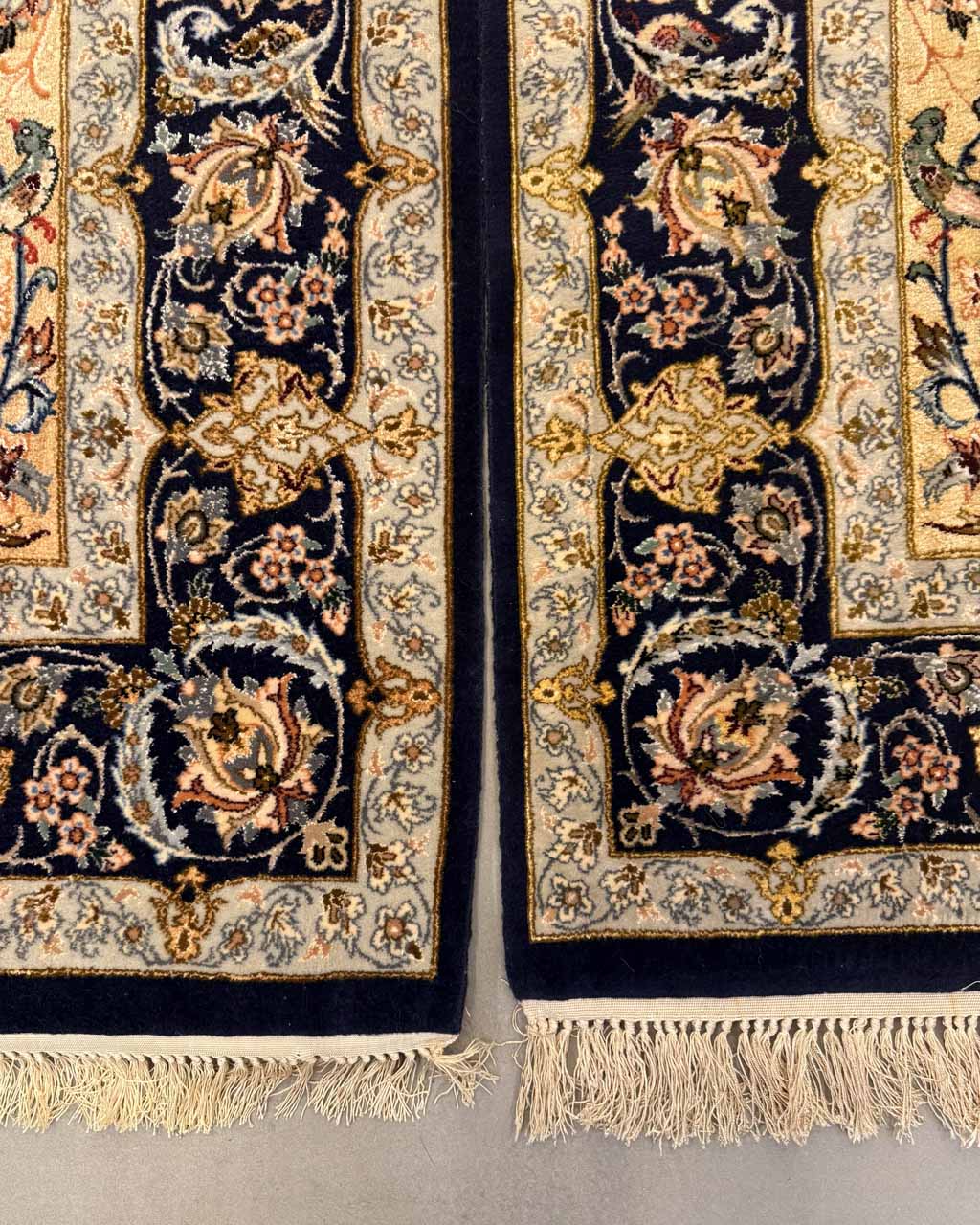 Par de Tapetes Persas Isfahan (Raridade Absoluta de Colecionador)