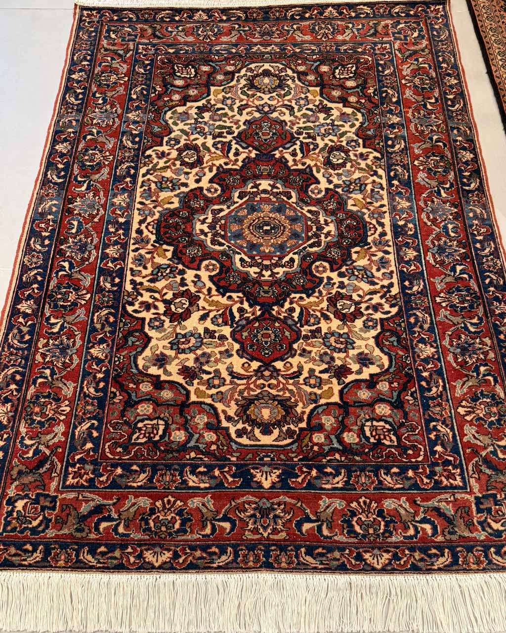 Par de Tapetes Persas Isfahan Antigos - 1,42 × 1,00 m (cada peça)