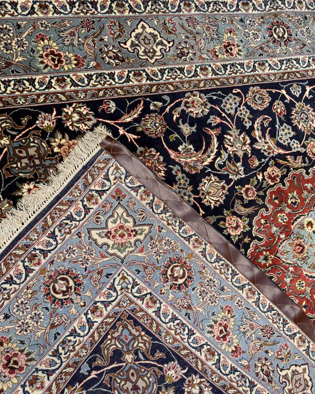Tapete Persa Isfahan (Peça Especial) - 1,57 × 2,50 m