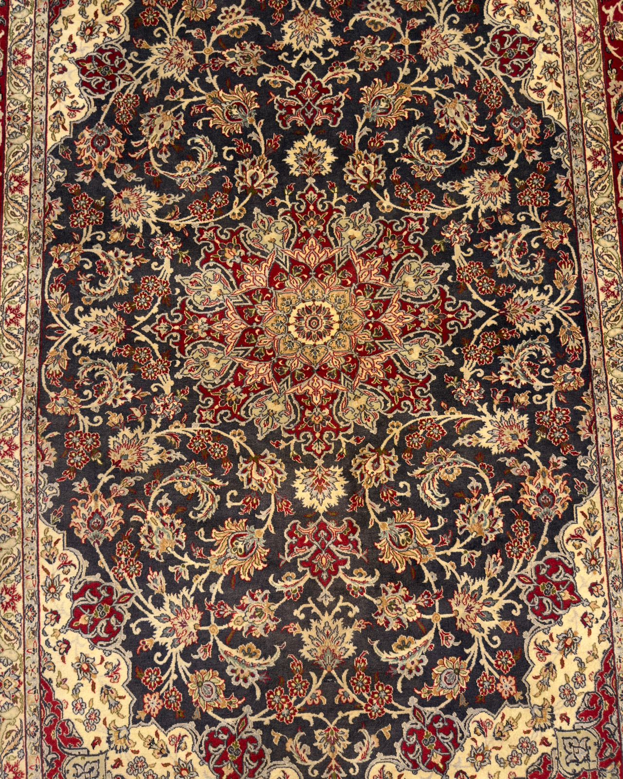Tapete Persa Isfahan (Peça Assinada) 2,32×1,58m