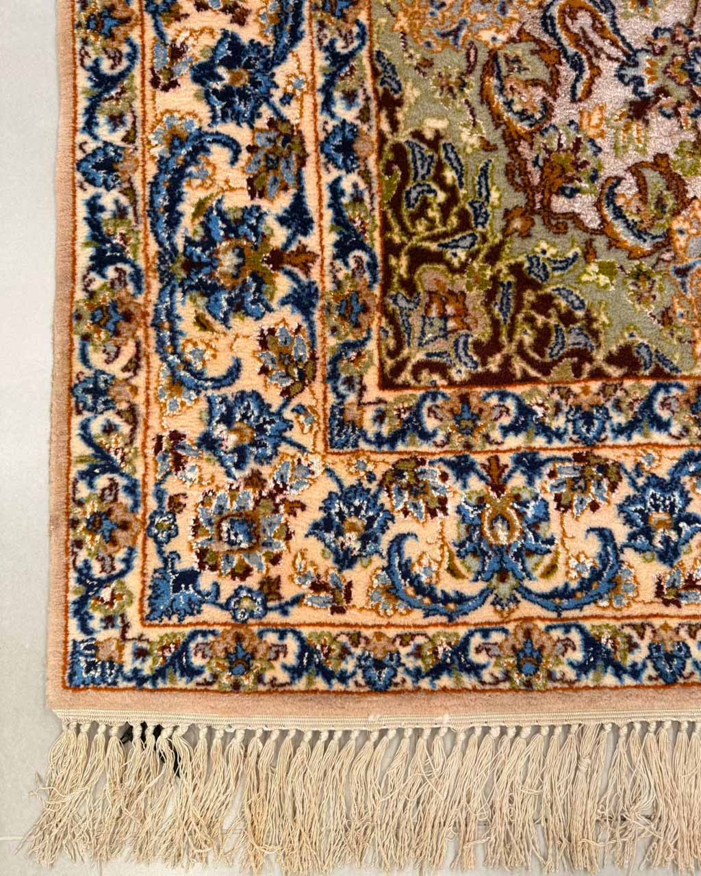 Tapete Persa Isfahan em Seda - 1,68 × 1,18 m