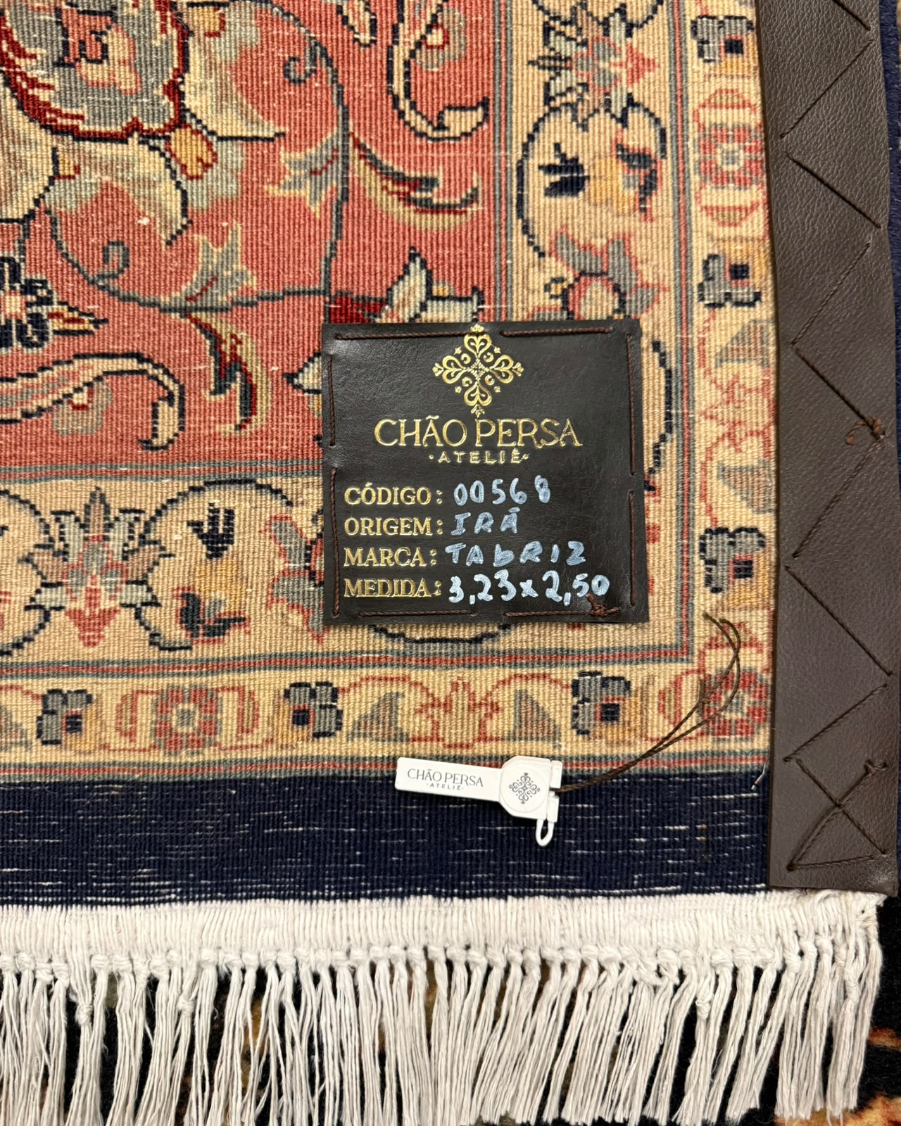 Tapete Persa Tabriz (Tradição e Elegância Iraniana) - 3,23 x 2,50 m