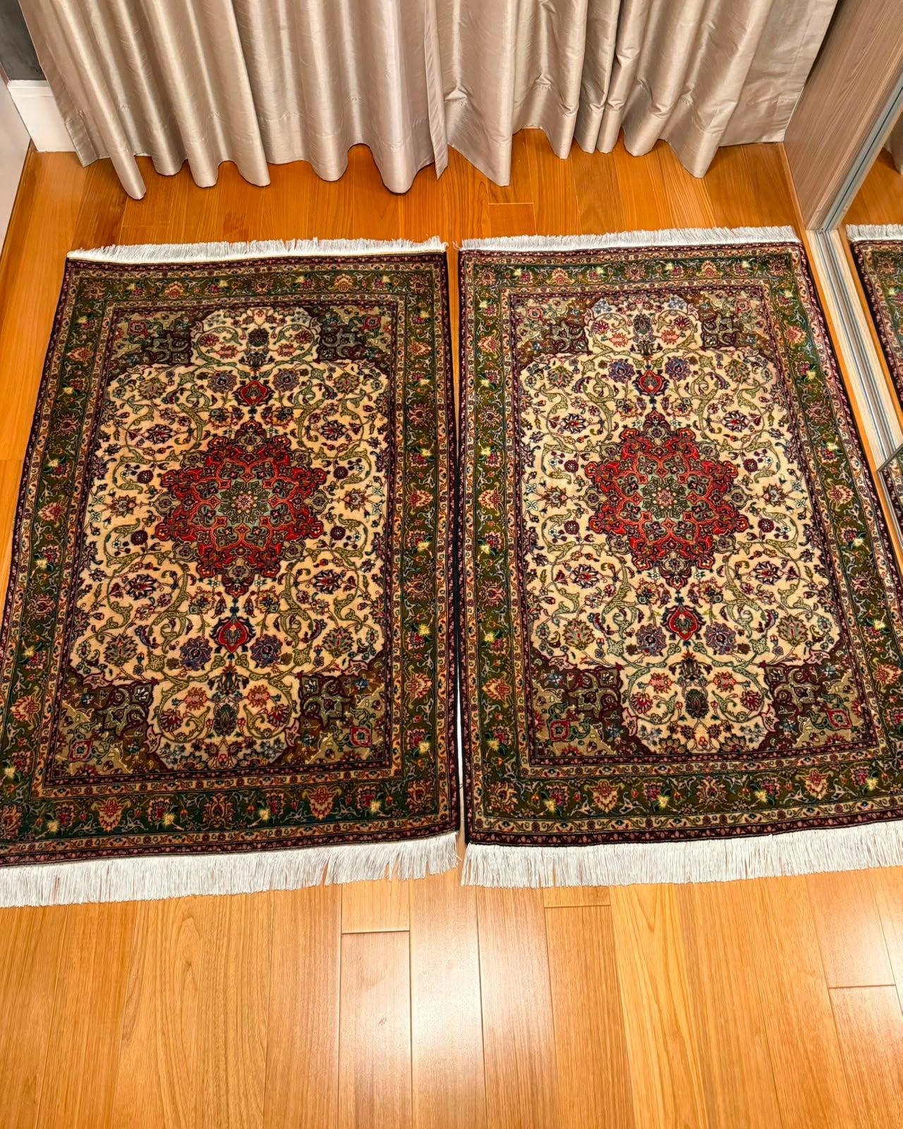 Tapete Persa Tabriz (Par Clássico Iraniano)