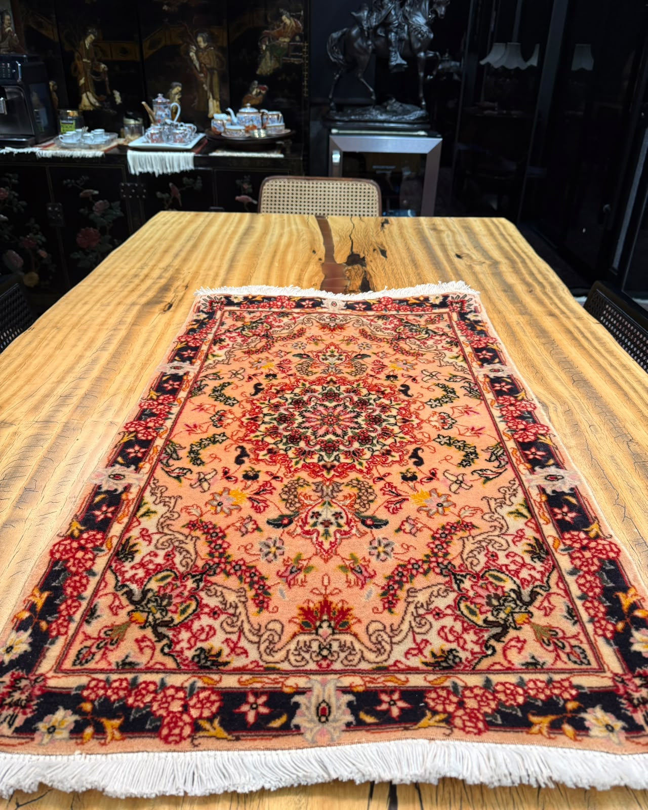 Tapete Persa Tabriz (Elegância em Miniatura) - 0,93 x 0,58 m
