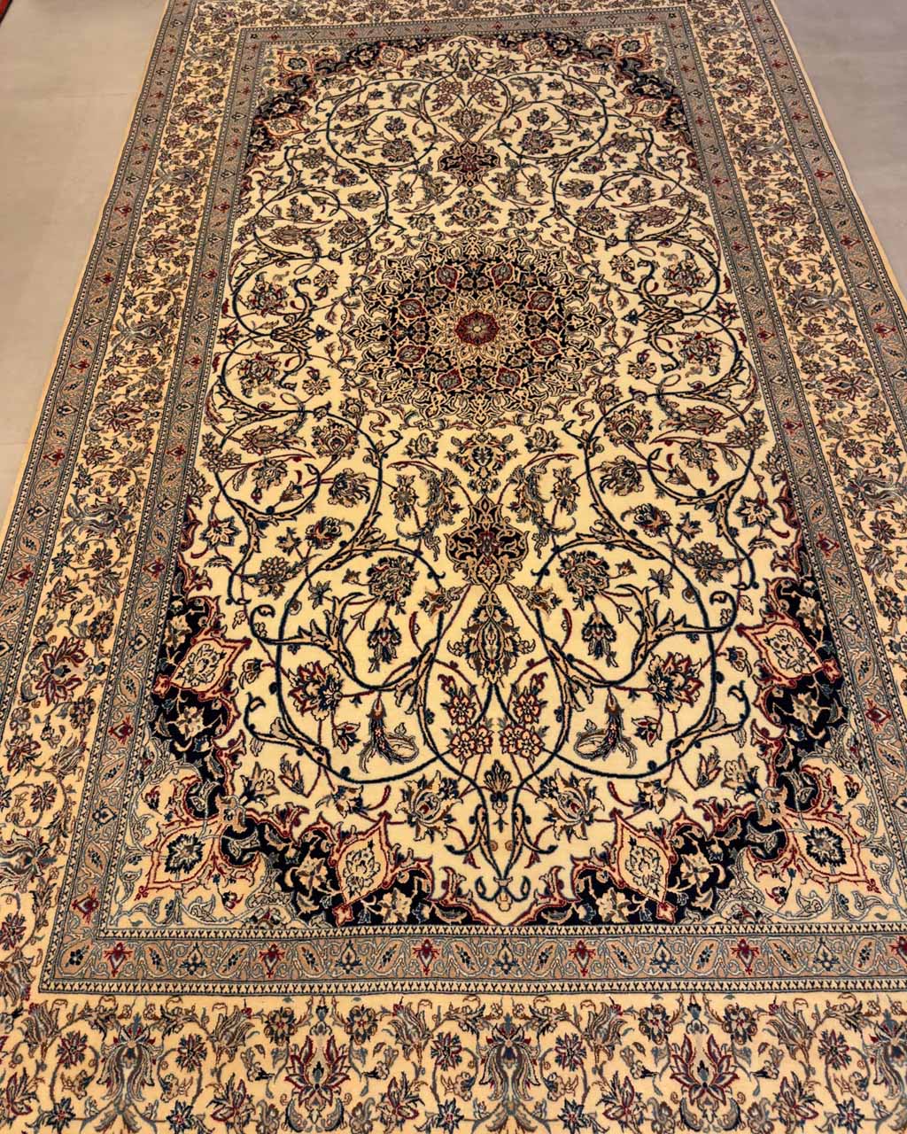 Tapete Persa Nain Extra Fine - 2,98 x 1,72 m