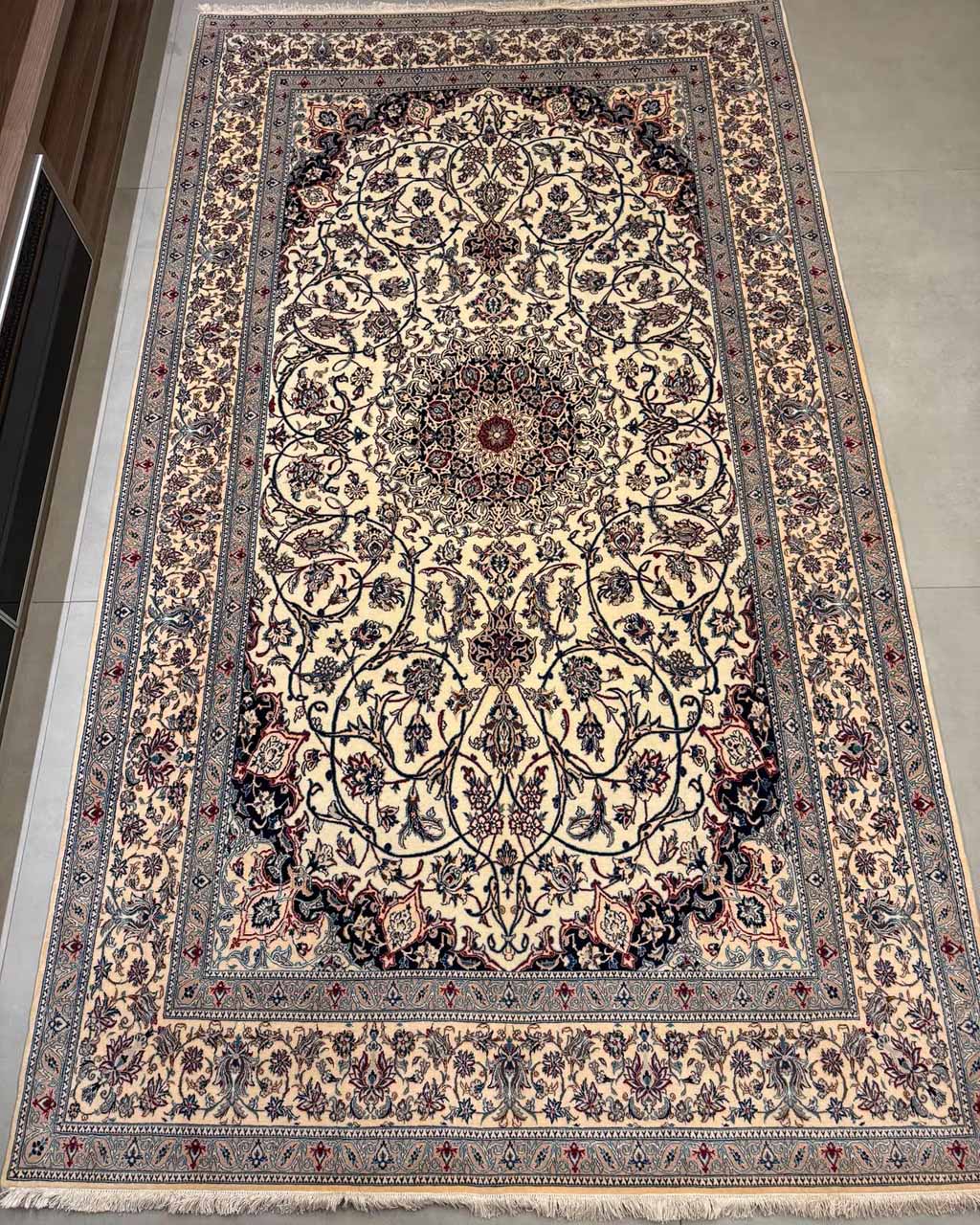 Tapete Persa Nain Extra Fine - 2,98 x 1,72 m