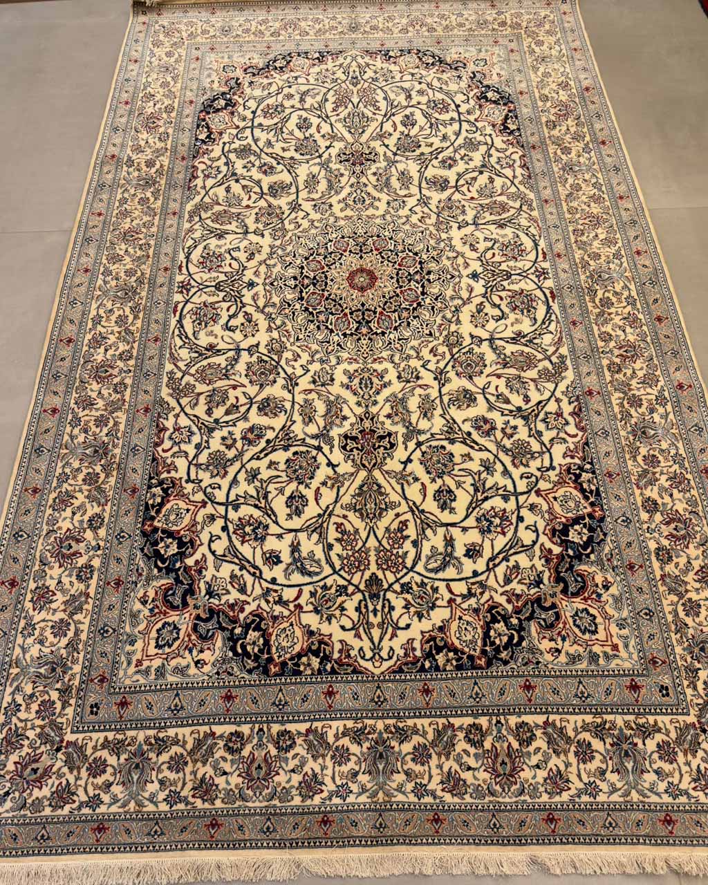 Tapete Persa Nain Extra Fine - 2,98 x 1,72 m