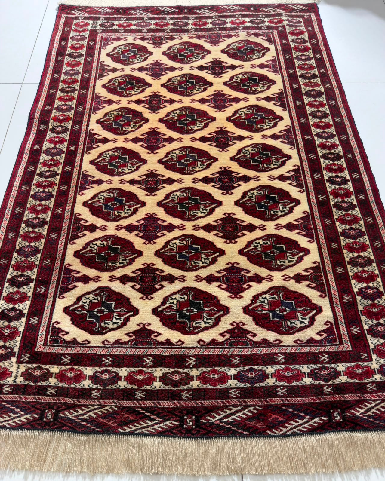 Tapete Turcomeno Tekke Bokhara - 1,83 x 1,31 m
