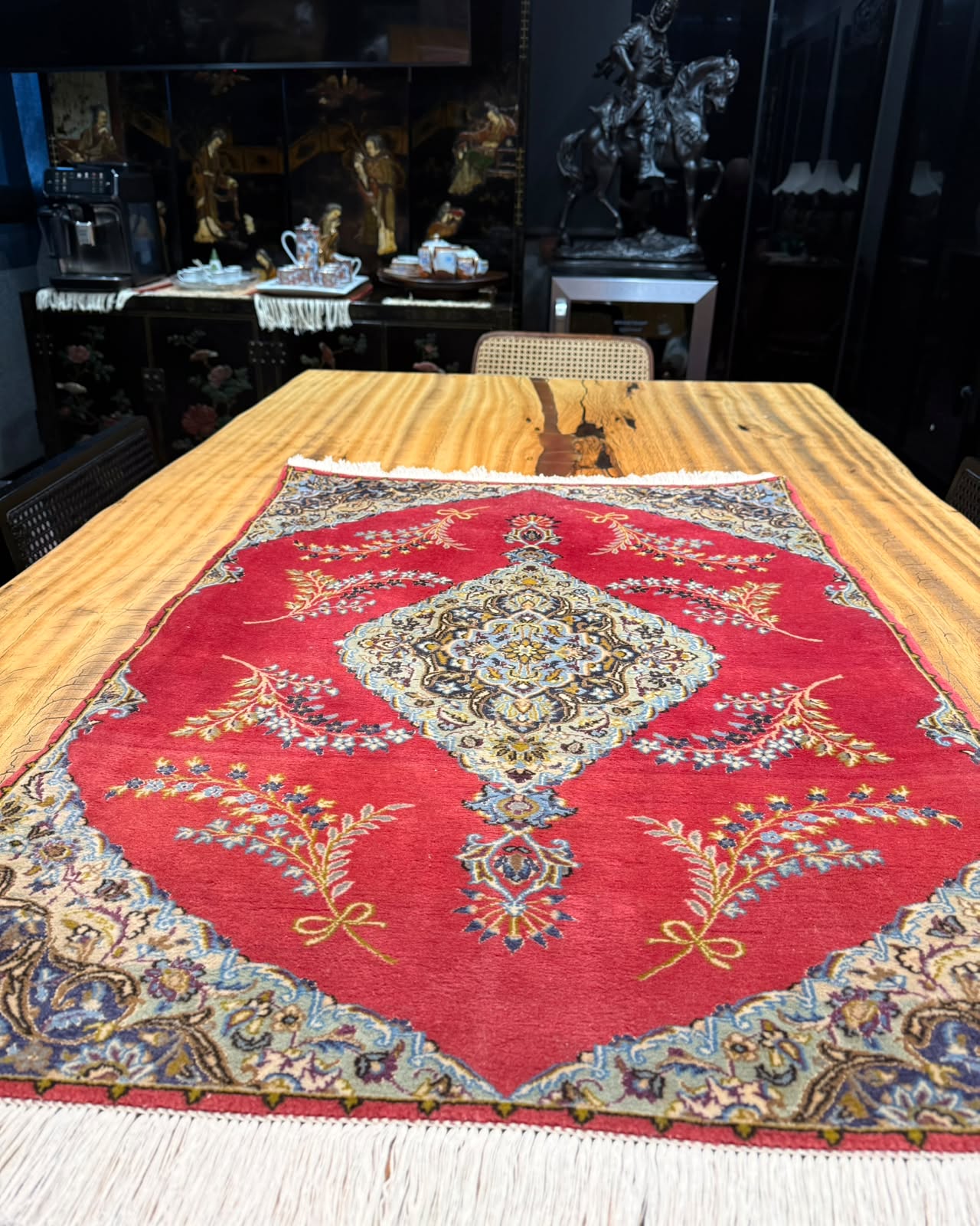 Tapete Persa Isfahan (Medalhão Central) - 0,96 x 0,69 m