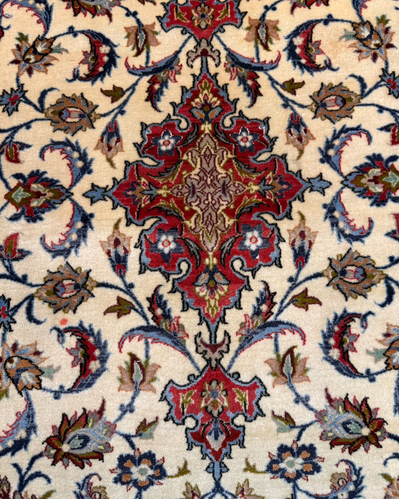 Tapete Persa Isfahan (Miniatura em Lã e Seda) - 0,94 x 0,70 m