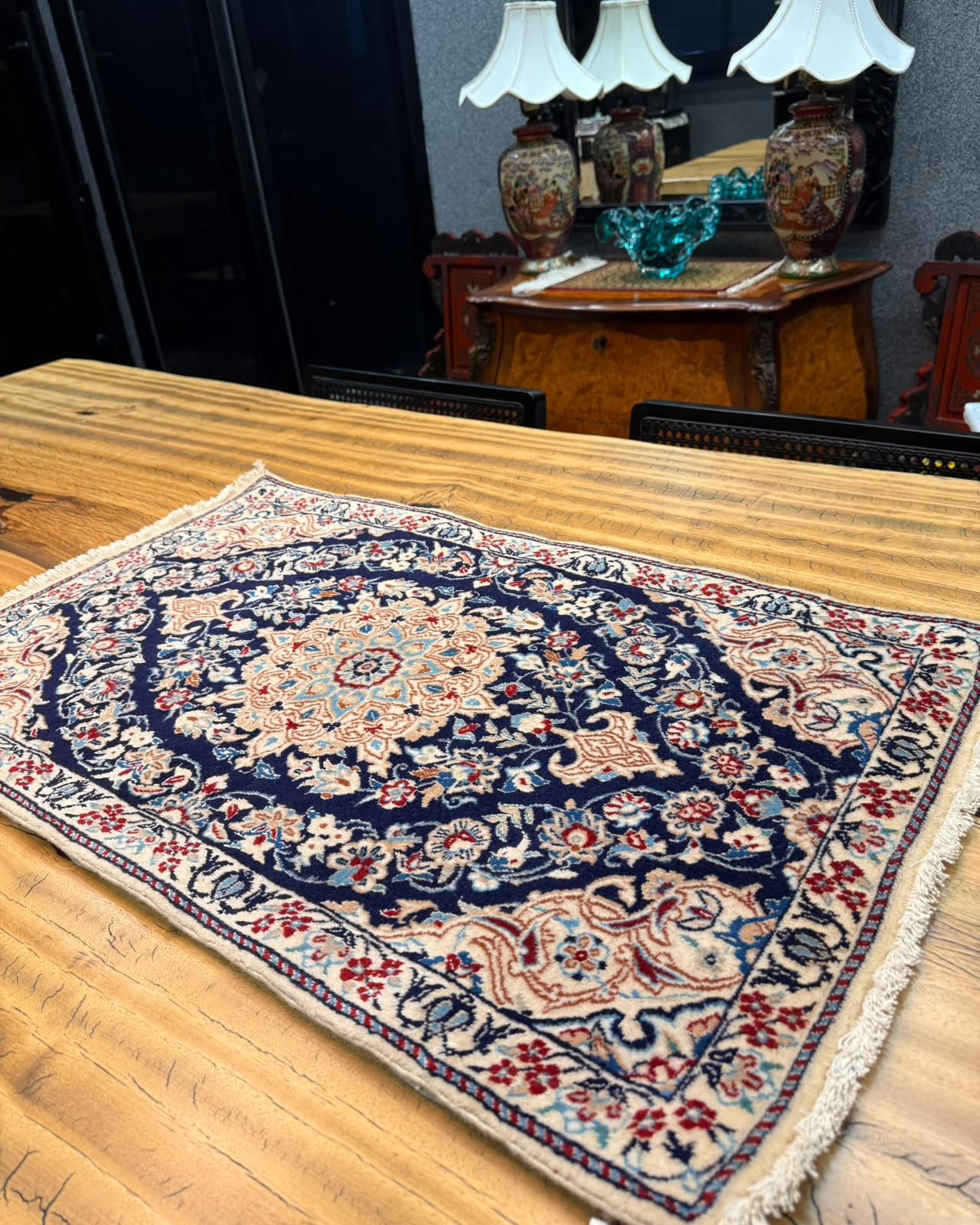 Tapete Persa Nain (Miniatura de Coleção) - 0,78 x 0,48 m