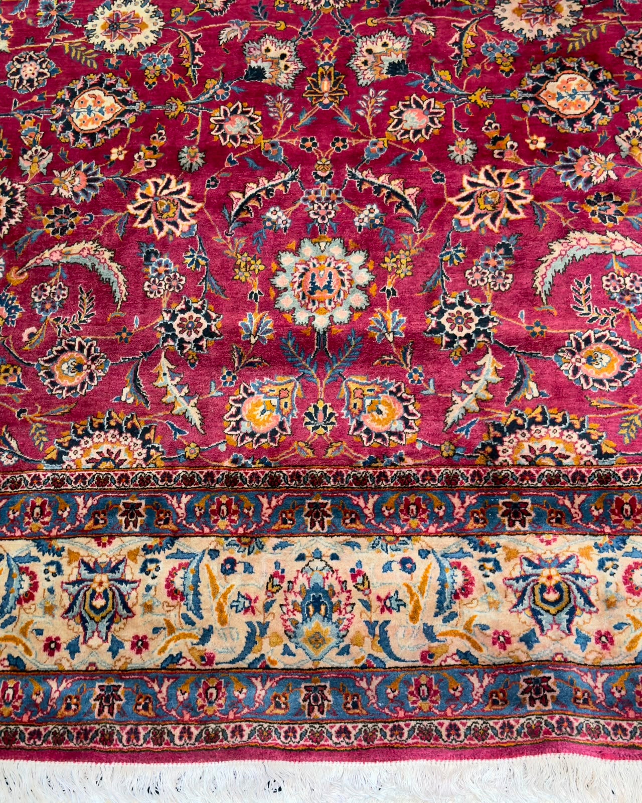 Tapete Persa Ghom (Pontos em Seda e Elegância Atemporal) -  3,20 x 2,40 m