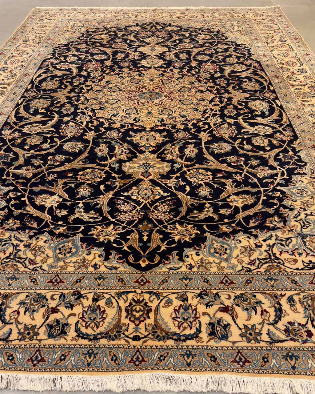 Tapete Persa Nain Extra Fino - 3,00 x 2,00 m