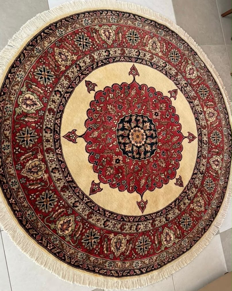 Tapete Persa Tabriz Redondo Assinado - 2,25m de diâmetro